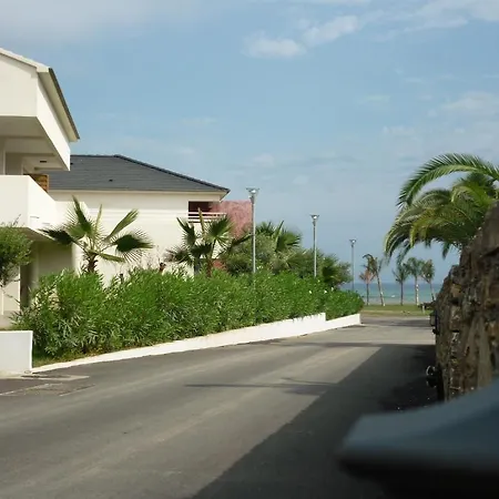 База отдыха Residence Marea Resort Санта-Люсьа-ди-Морьяни